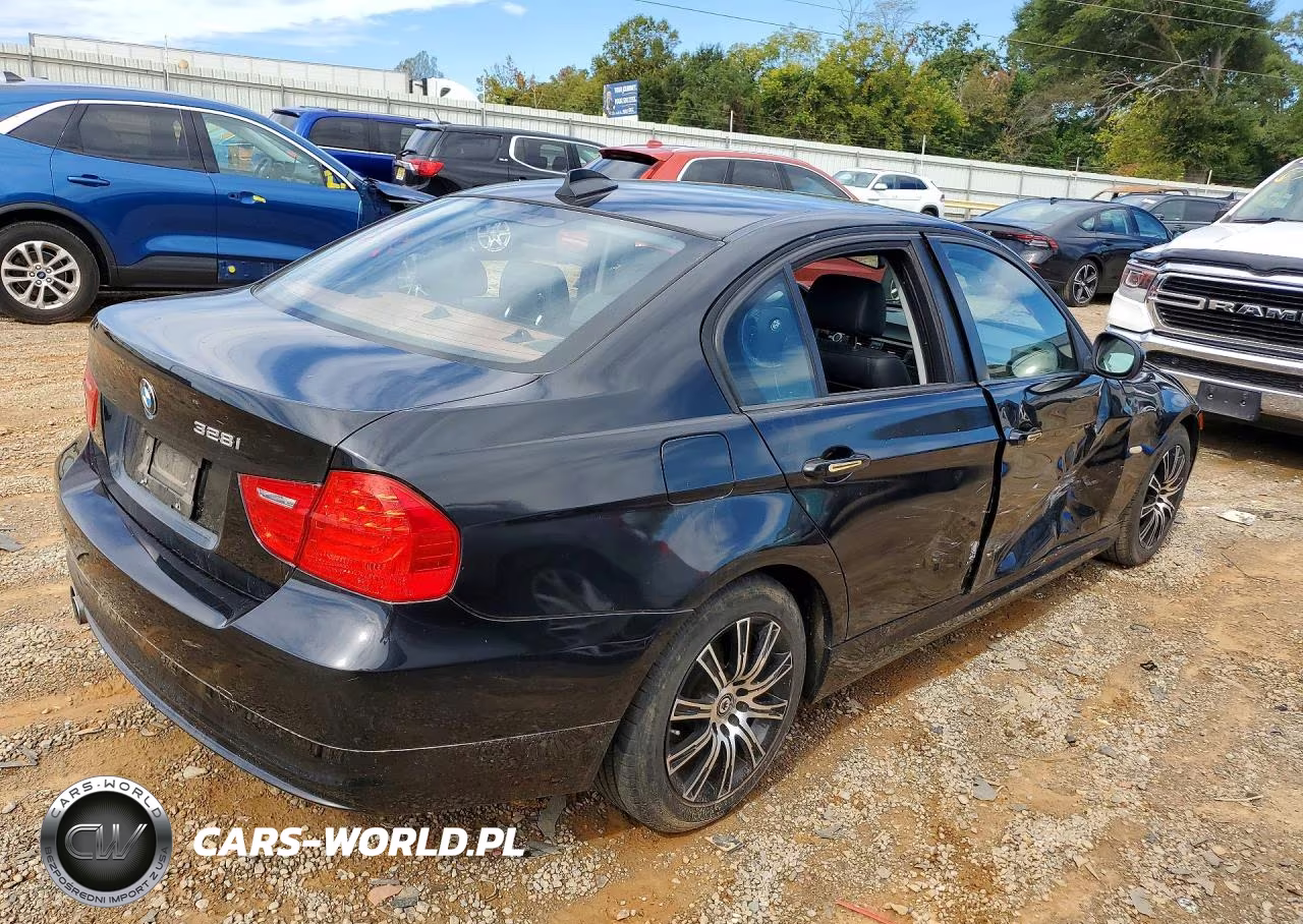 2010 BMW 328 I VIN:WBAPH7G50ANM49861 - 3