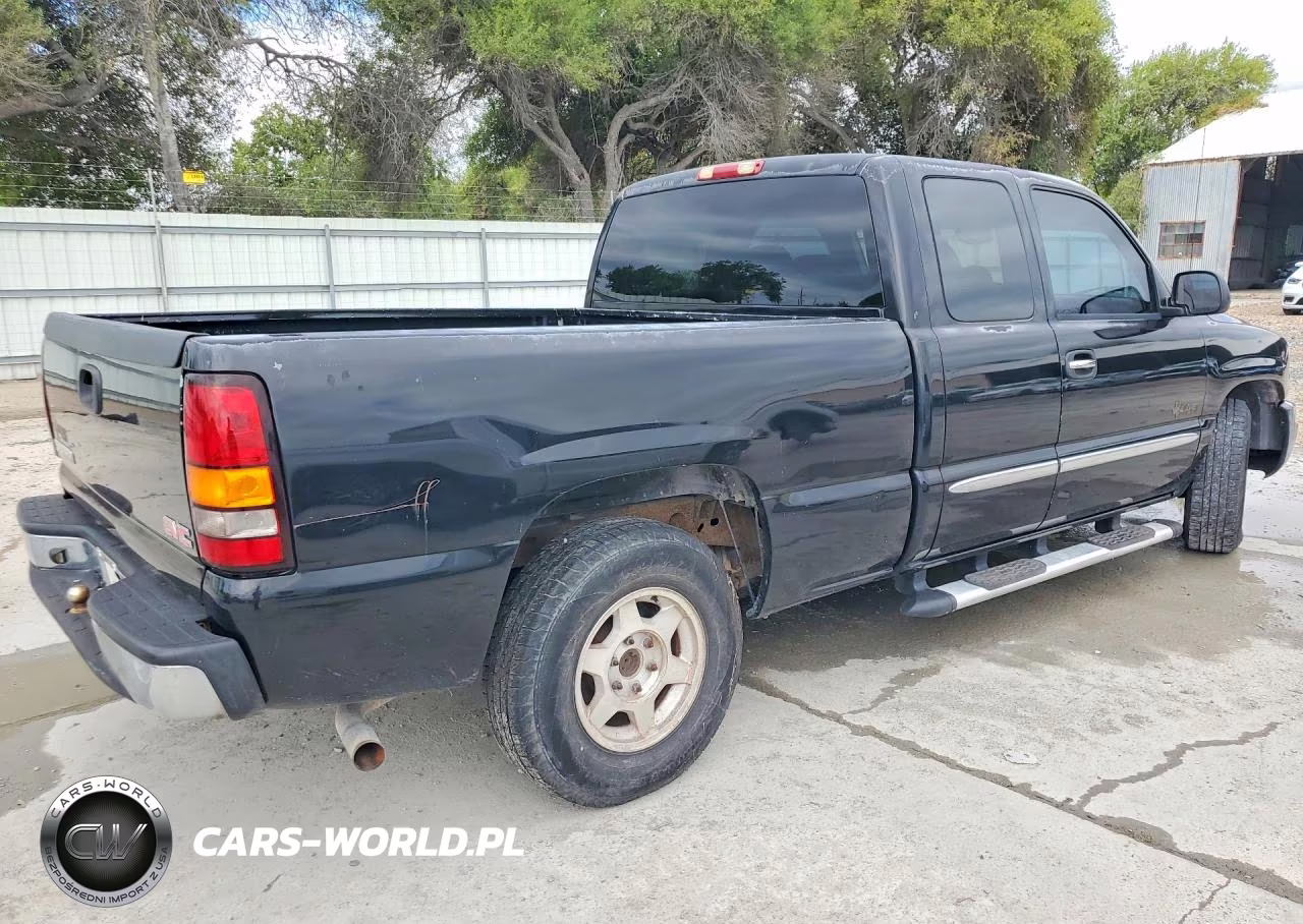 2004 GMC New Sierra C1500 VIN:2GTEC19T541110438 - 3