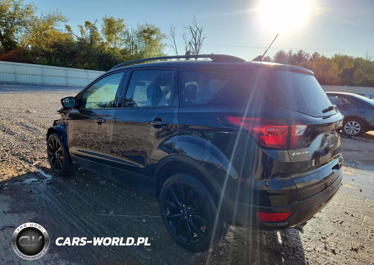 2019 Ford Escape Se VIN:1FMCU9GD6KUA25829 - 2