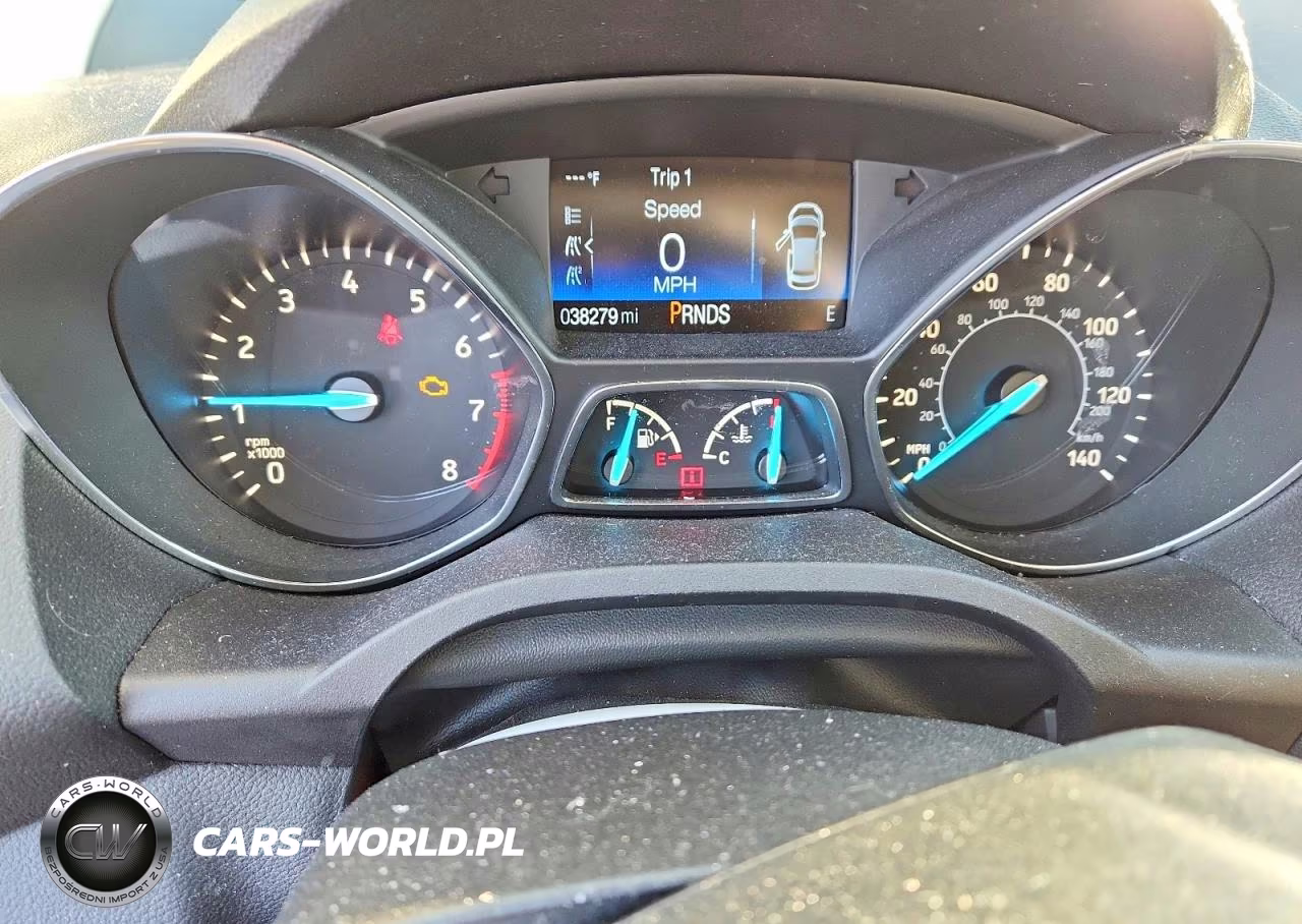 2019 Ford Escape Se VIN:1FMCU9GD6KUA25829 - 9