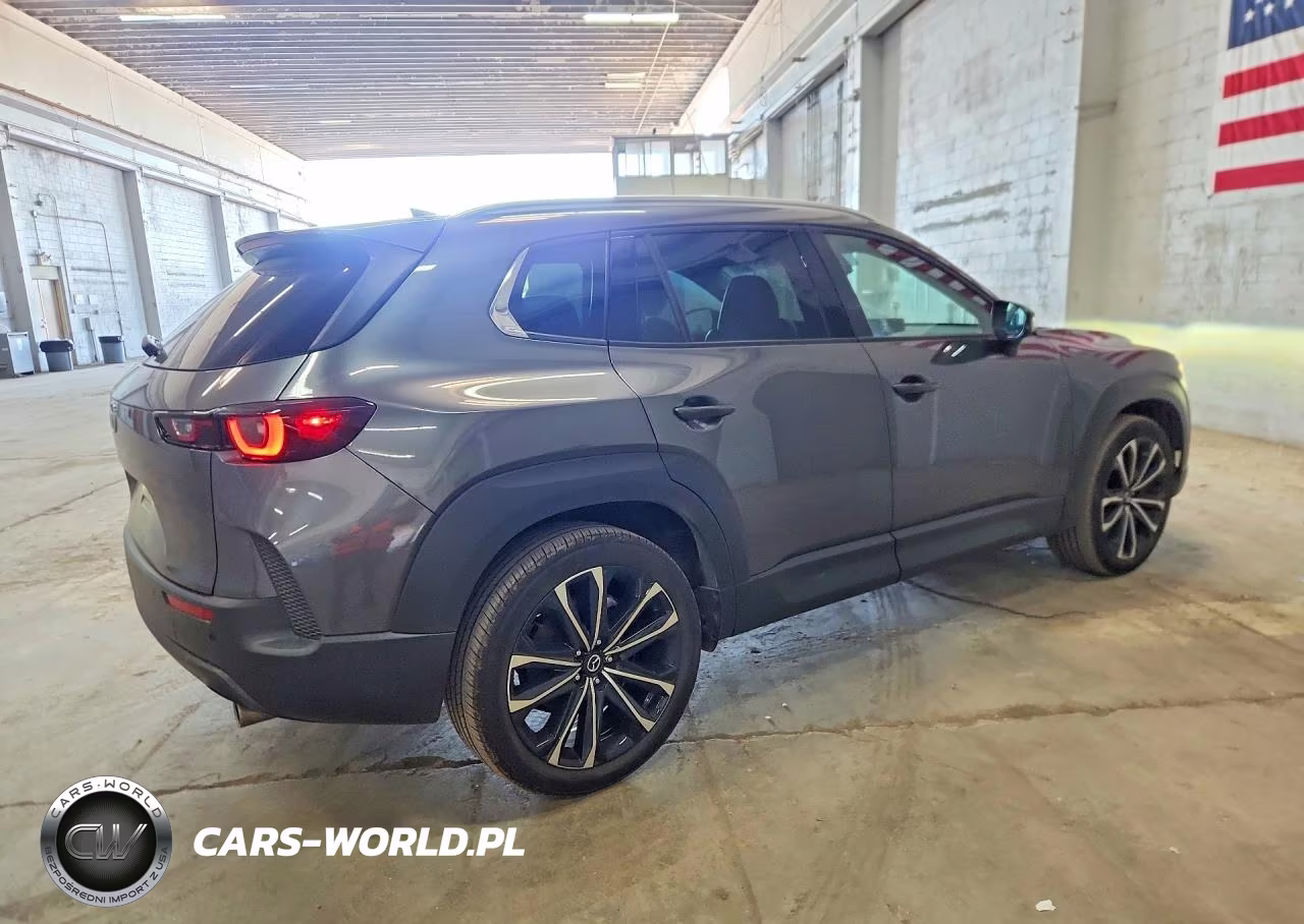 2026 Mazda Cx-50 Premium VIN:7MMVABDL4TN603429 - 3
