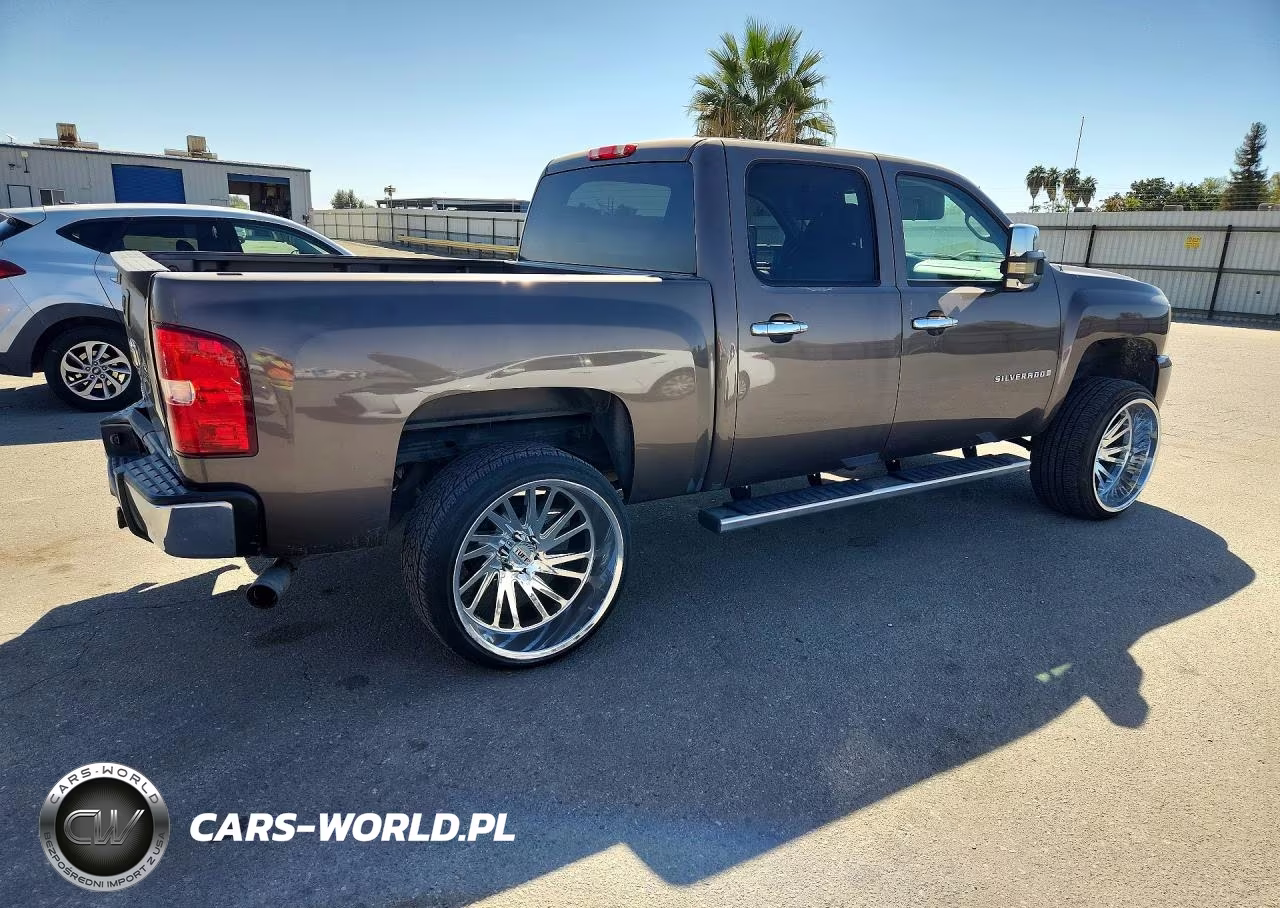 2008 Chevrolet Silverado C1500 VIN:2GCEC13J781130039 - 3