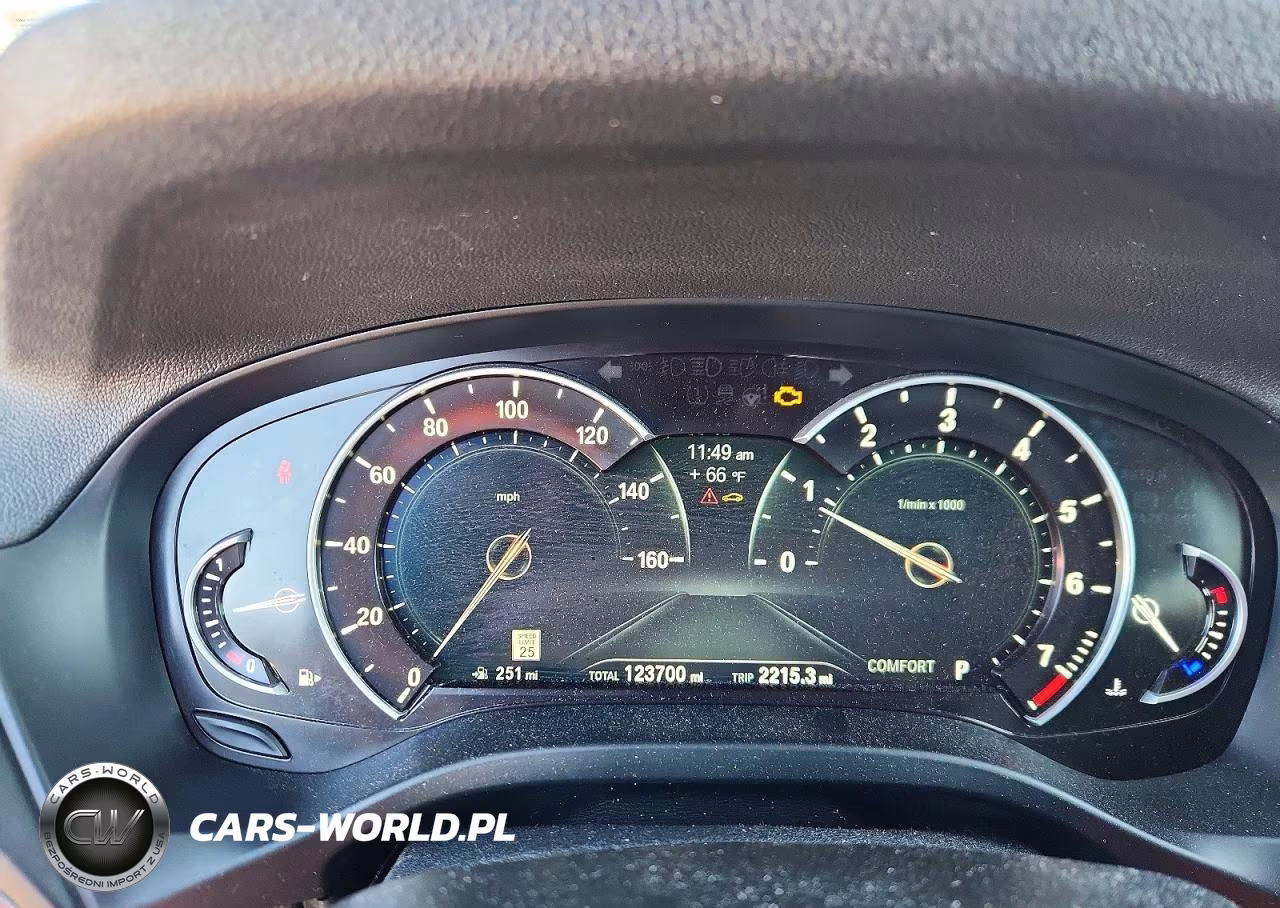 2019 BMW X3 xDrive30I VIN:5UXTR9C58KLP90632 - 9