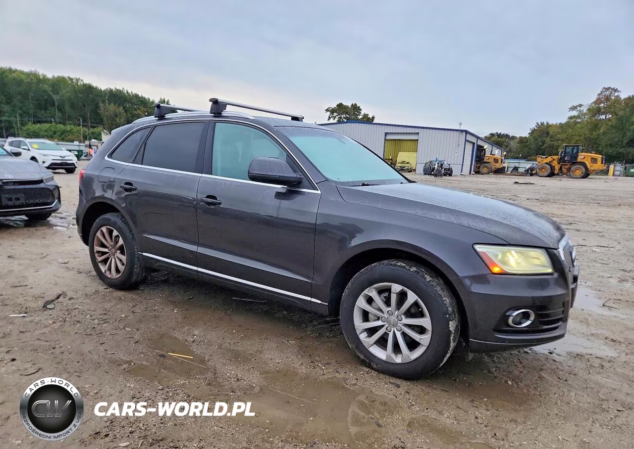 2014 Audi Q5 Premium Plus VIN:WA1LFAFP1EA100884 - 4