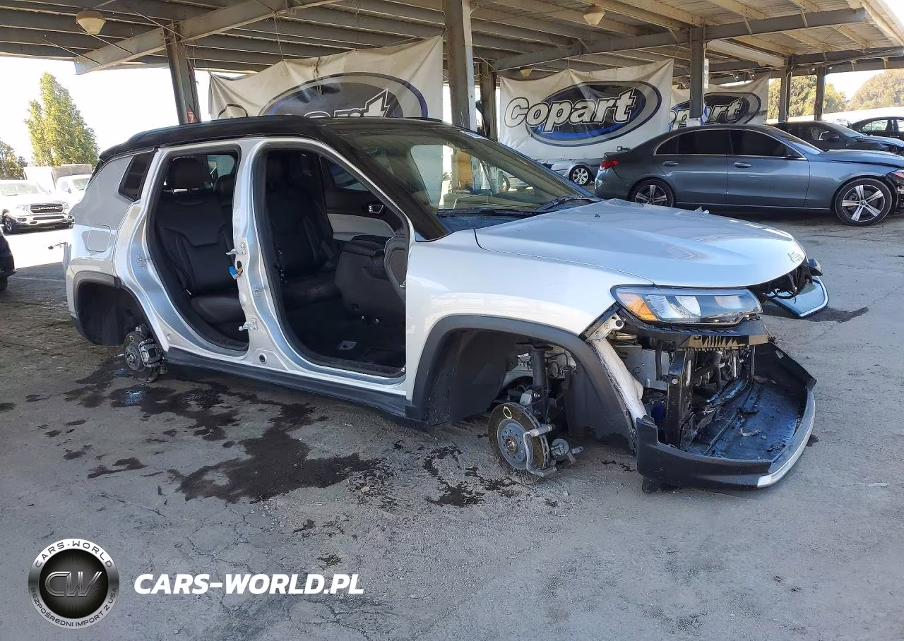 2025 Jeep Compass Limited VIN:3C4NJDCNXST622788 - 4
