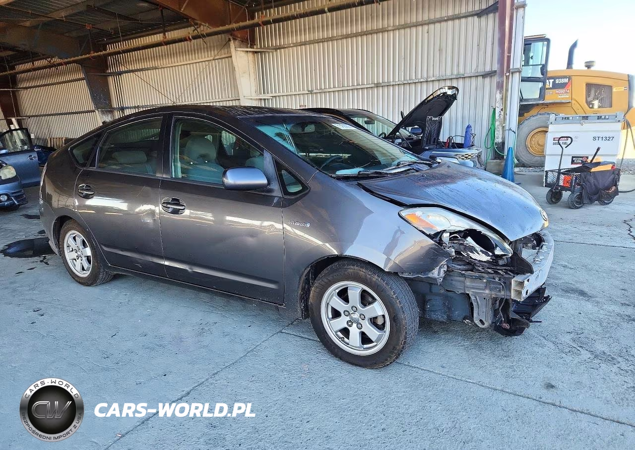 2009 Toyota Prius Base VIN:JTDKB20UX93483798 - 4