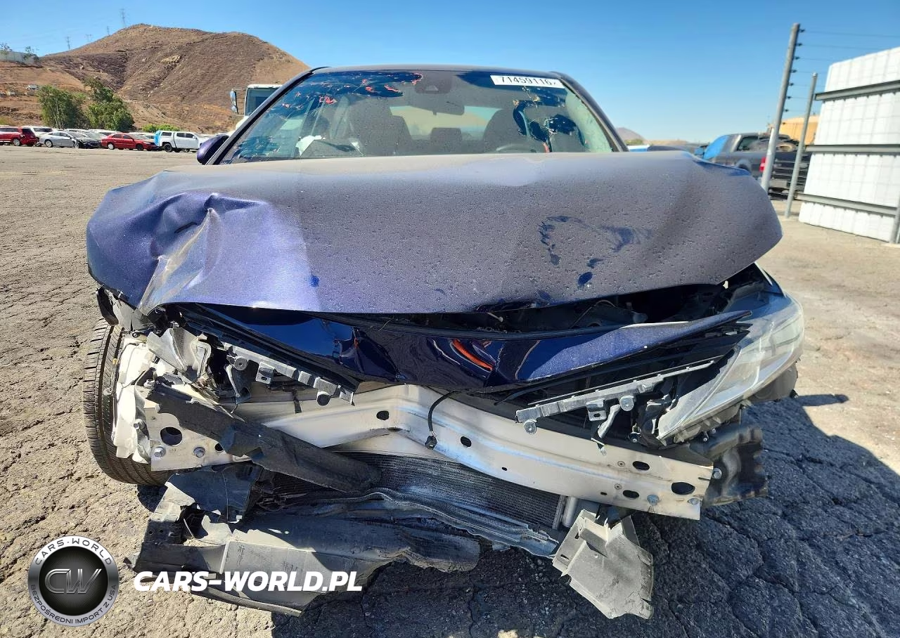 2022 Toyota Camry Le VIN:4T1C11AKXNU663622 - 5