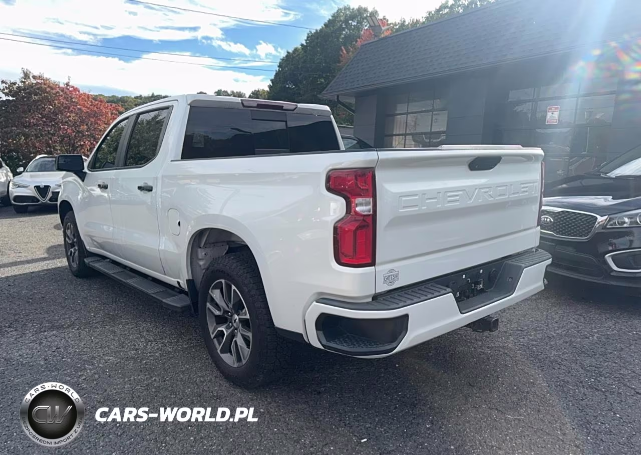 2020 Chevrolet Silverado K1500 Rst VIN:3GCUYEET4LG361659 - 3