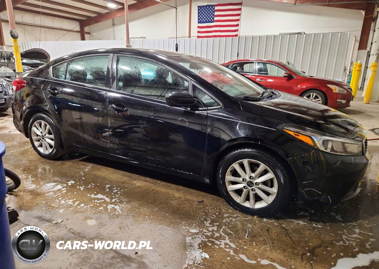 2017 Kia Forte S VIN:3KPFL4A76HE111949 - 4