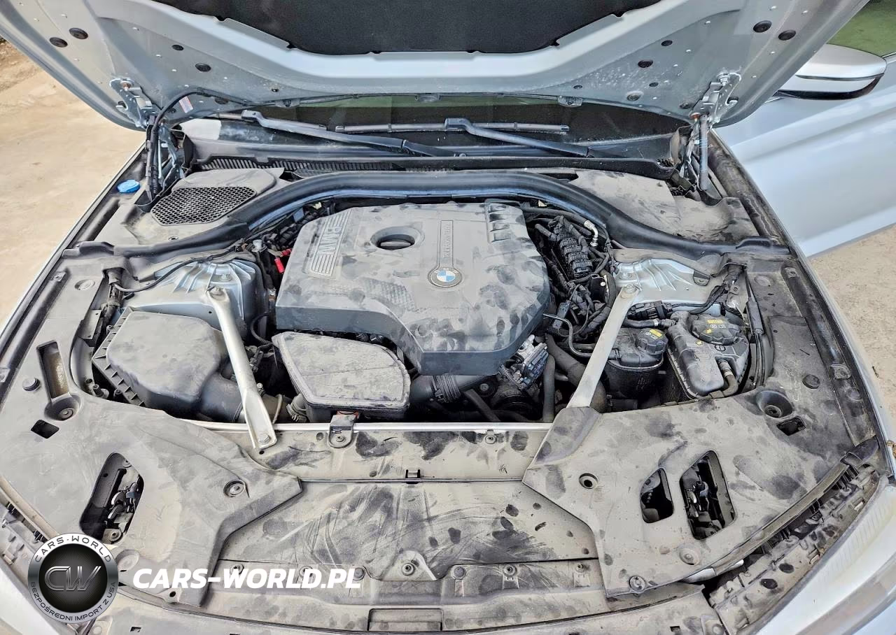2018 BMW 530 I VIN:WBAJA5C54JWA38500 - 11