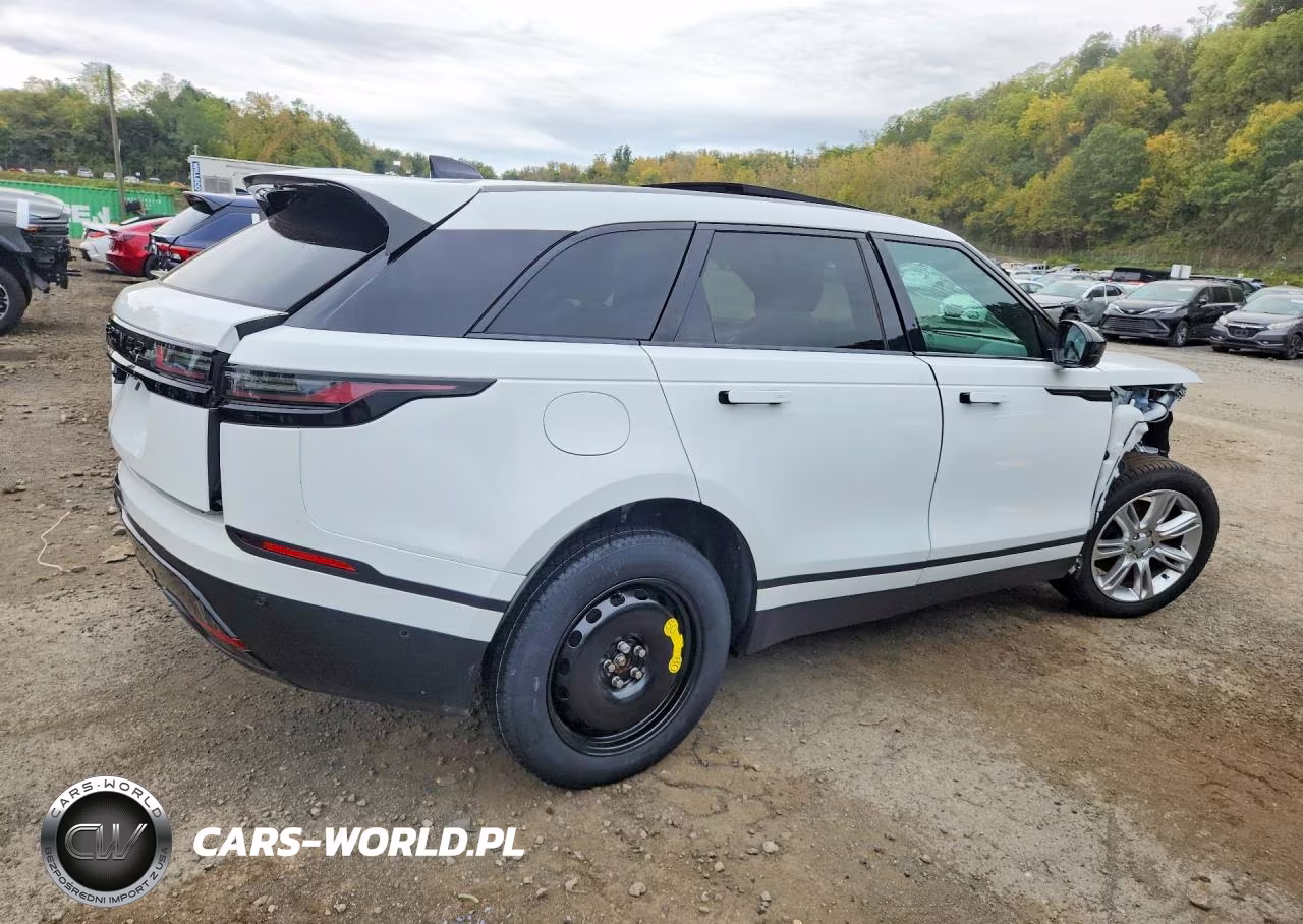 2026 Land Rover Range Rover Velar S VIN:SALYJ2EX4TA825161 - 3