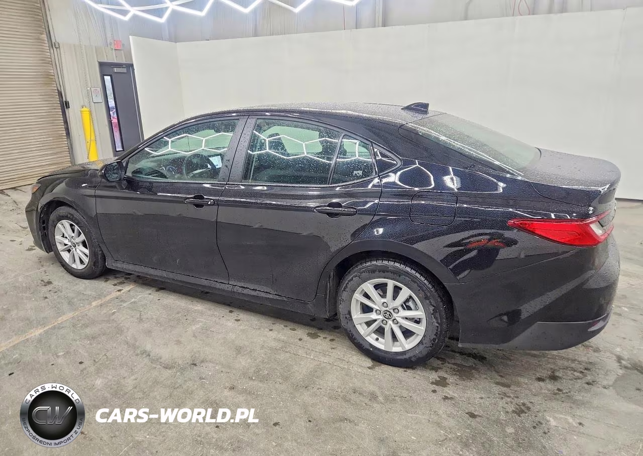 2026 Toyota Camry Le VIN:4T1DBADK4TU058778 - 2