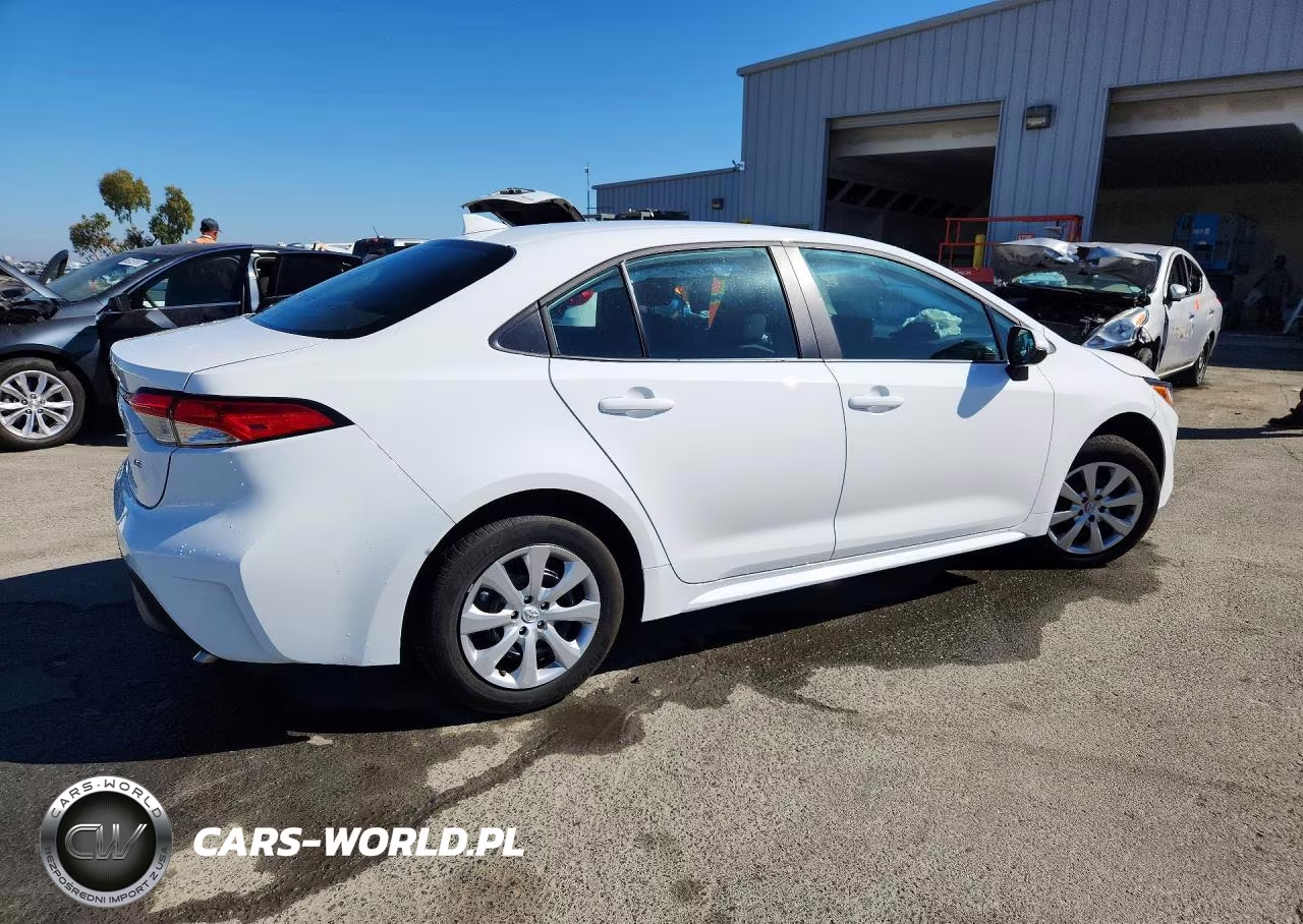 2026 Toyota Corolla Le VIN:5YFB4MDE9TP425365 - 3