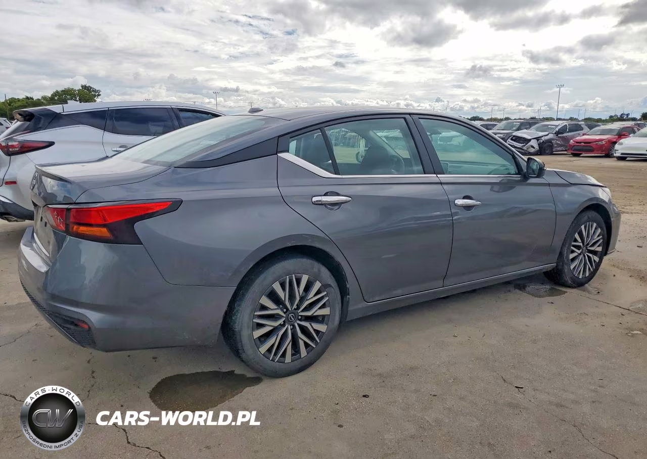 2025 Nissan Altima Sv VIN:1N4BL4DV1SN403817 - 3