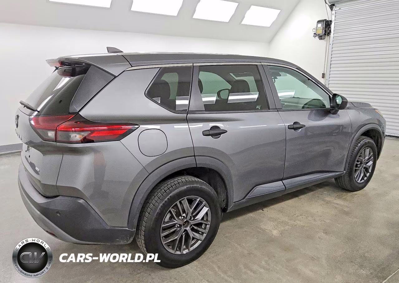2023 Nissan Rogue S VIN:5N1BT3AB1PC853481 - 3