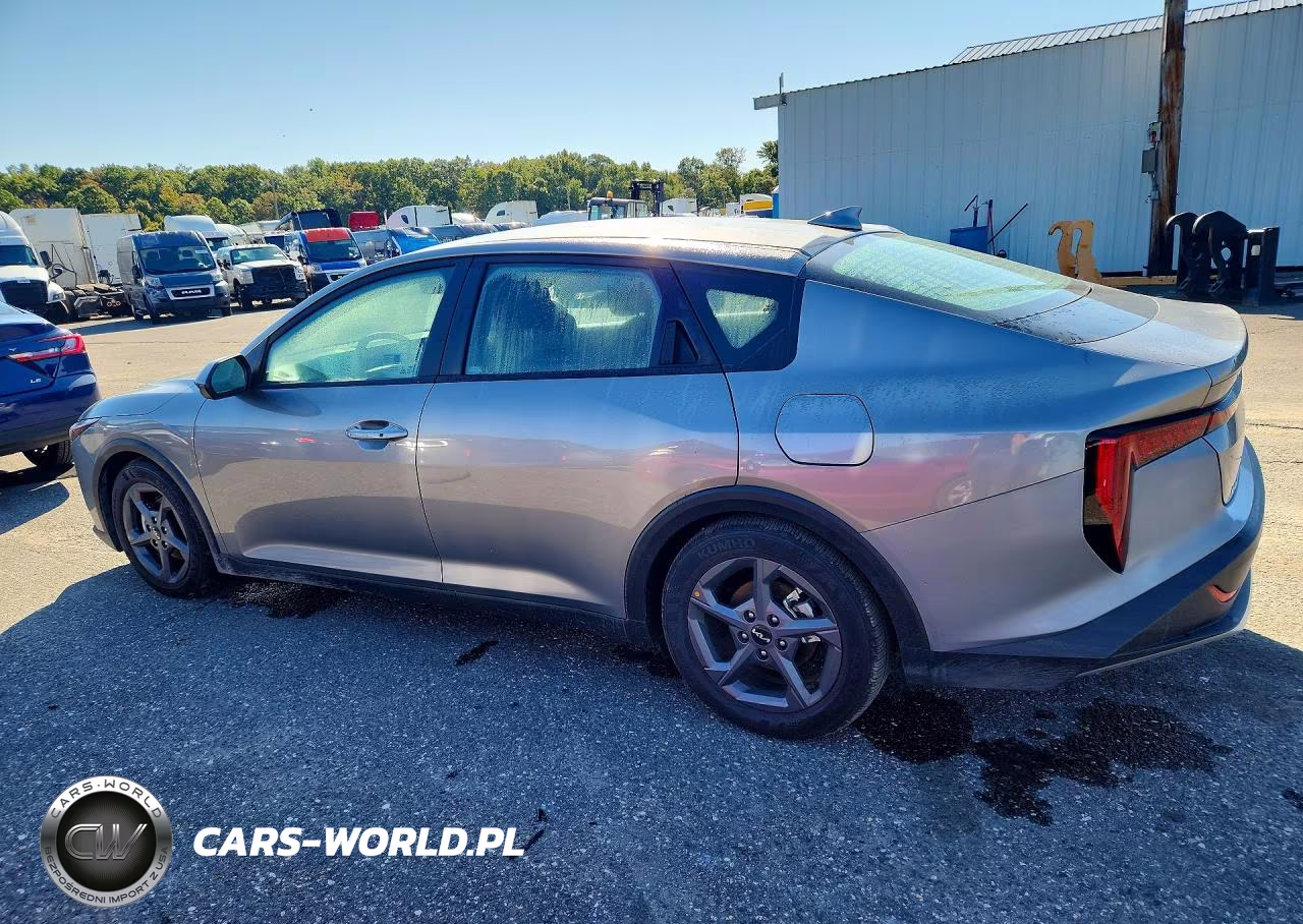 2026 Kia K4 Lxs VIN:3KPFT4DE3TE349910 - 2