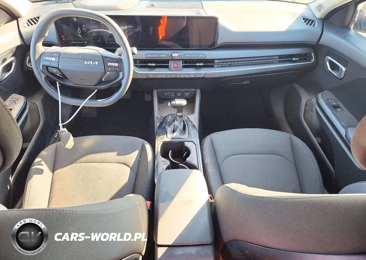 2026 Kia K4 Lxs VIN:3KPFT4DE3TE349910 - 8