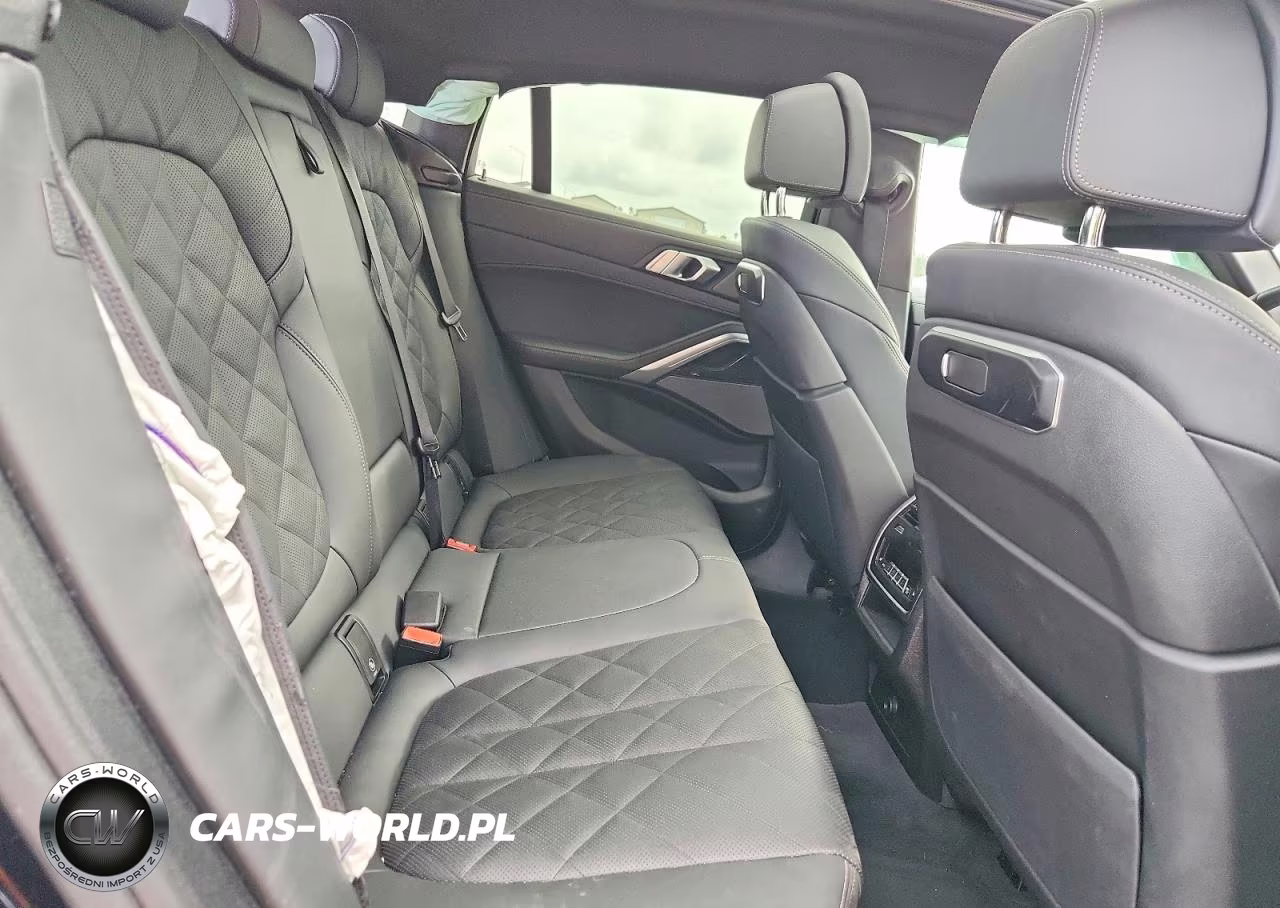 2026 BMW X6 xDrive40I VIN:5UX33EX05T9134332 - 10