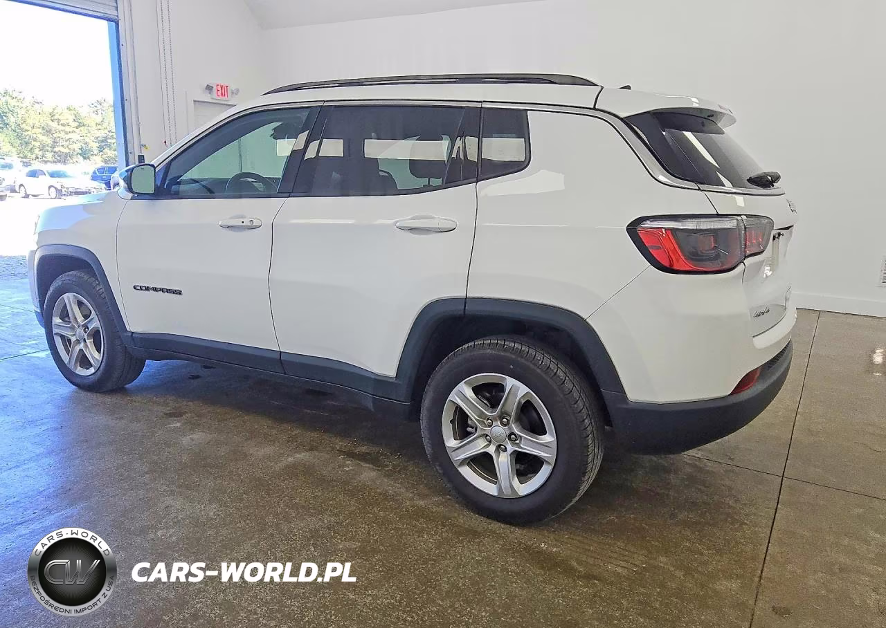 2023 Jeep Compass Latitude VIN:3C4NJDBNXPT522991 - 2