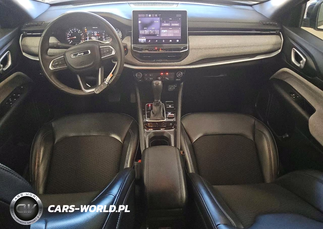 2023 Jeep Compass Latitude VIN:3C4NJDBNXPT522991 - 8