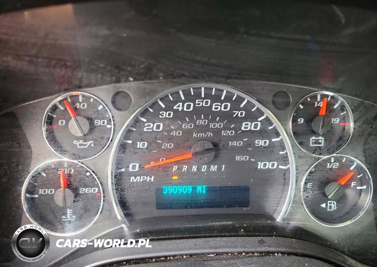 2018 Chevrolet Express Box Truck VIN:1GB0GSFGXJ1345290 - 9