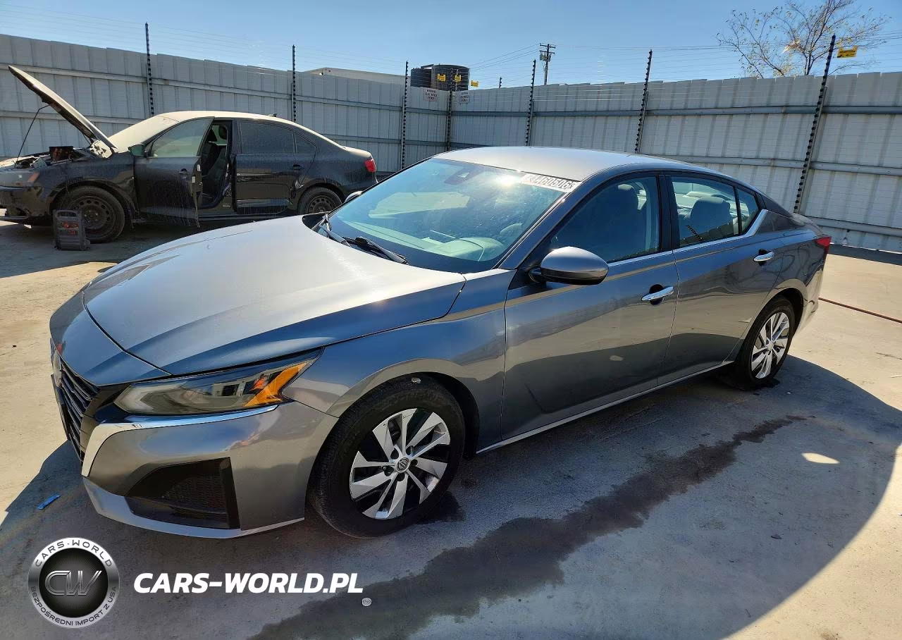 2023 Nissan Altima S