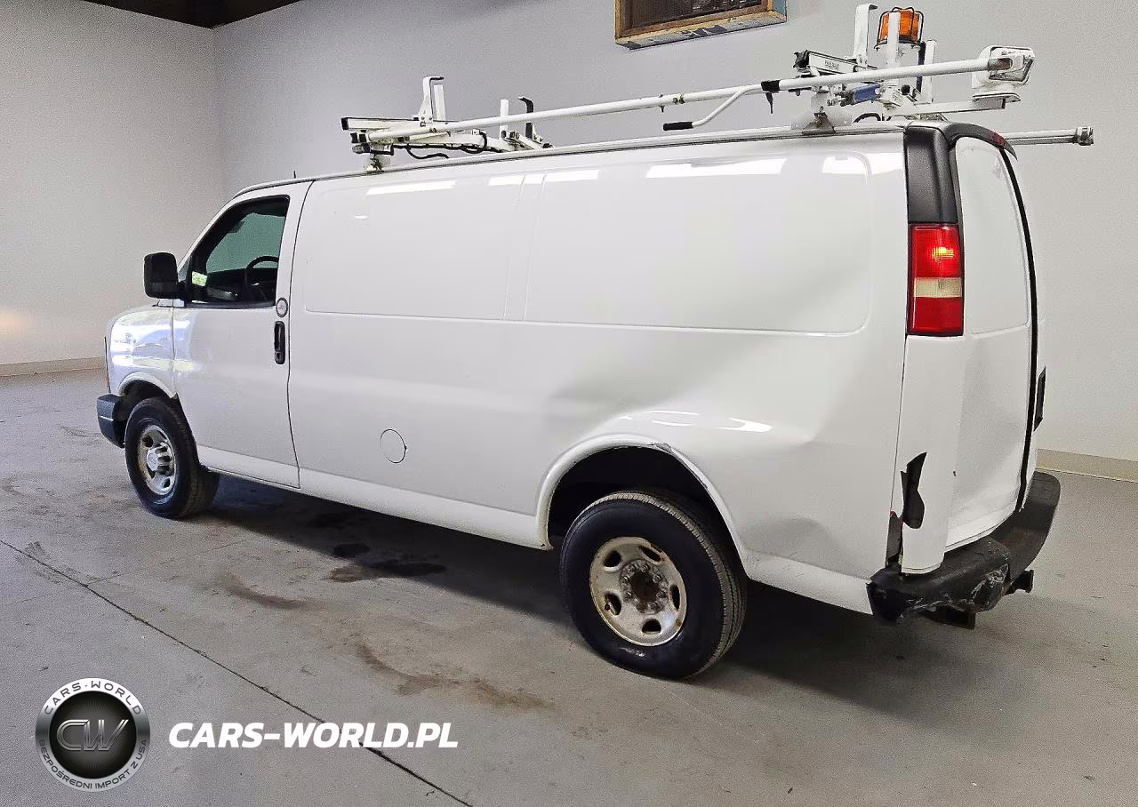 2015 Chevrolet Express G2500 VIN:1GCWGFCF0F1151352 - 2