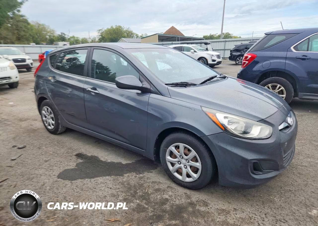 2012 Hyundai Accent Gs VIN:KMHCT5AE9CU047323 - 4
