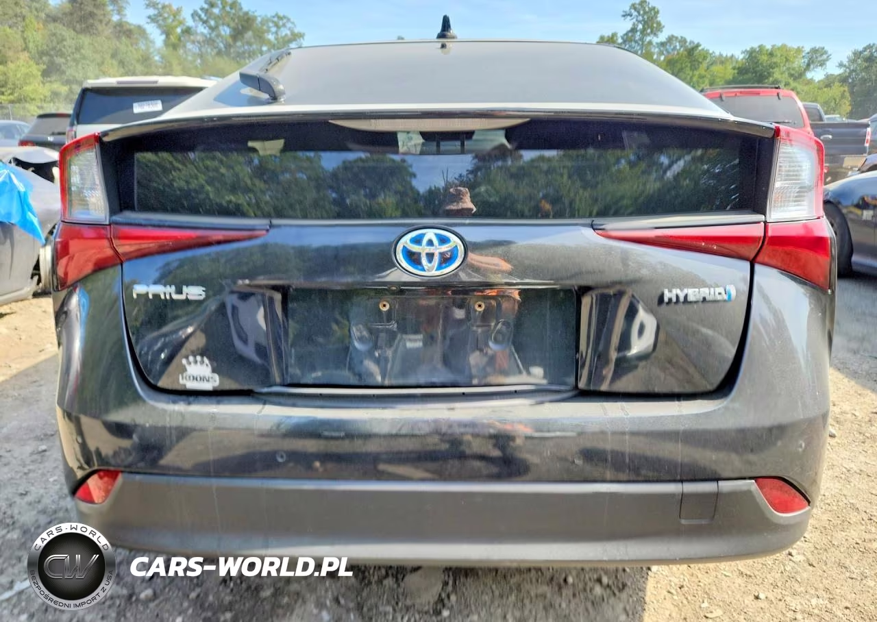 2021 Toyota Prius Le VIN:JTDKAMFU5M3146258 - 6