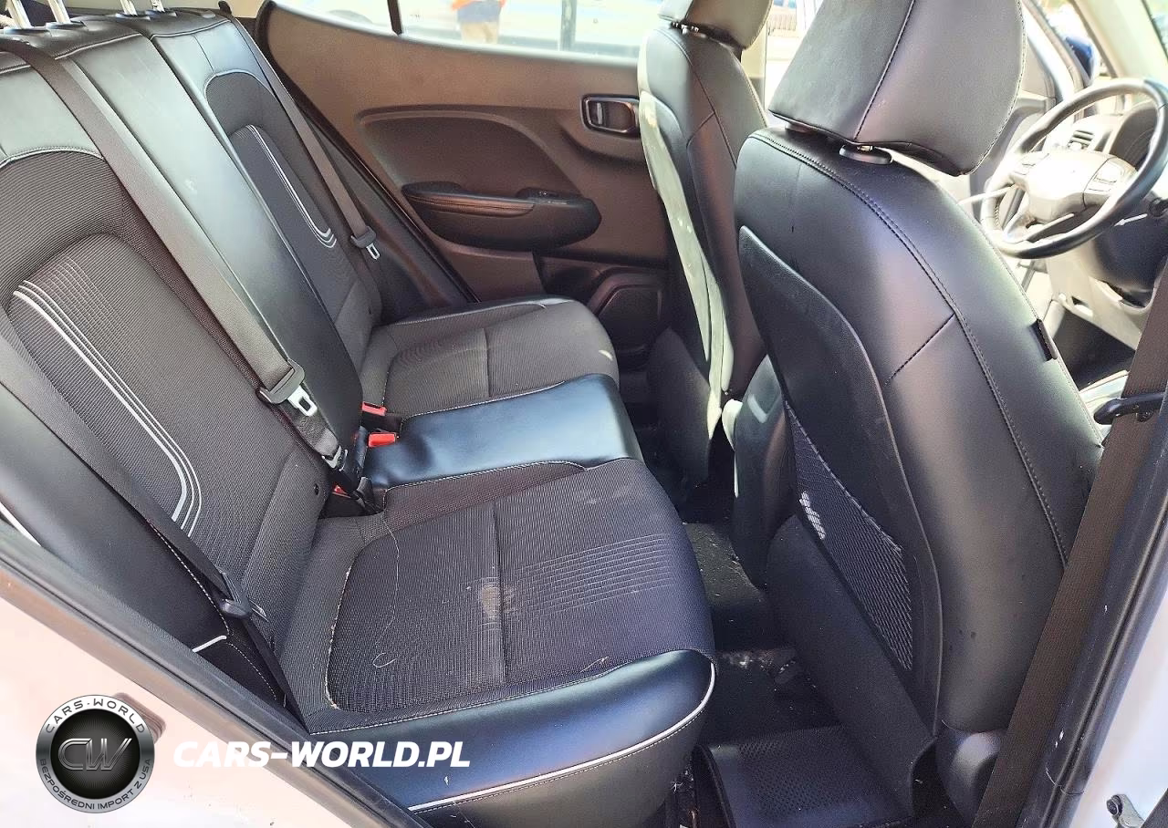 2023 Hyundai Venue Limited VIN:KMHRC8A39PU238224 - 11