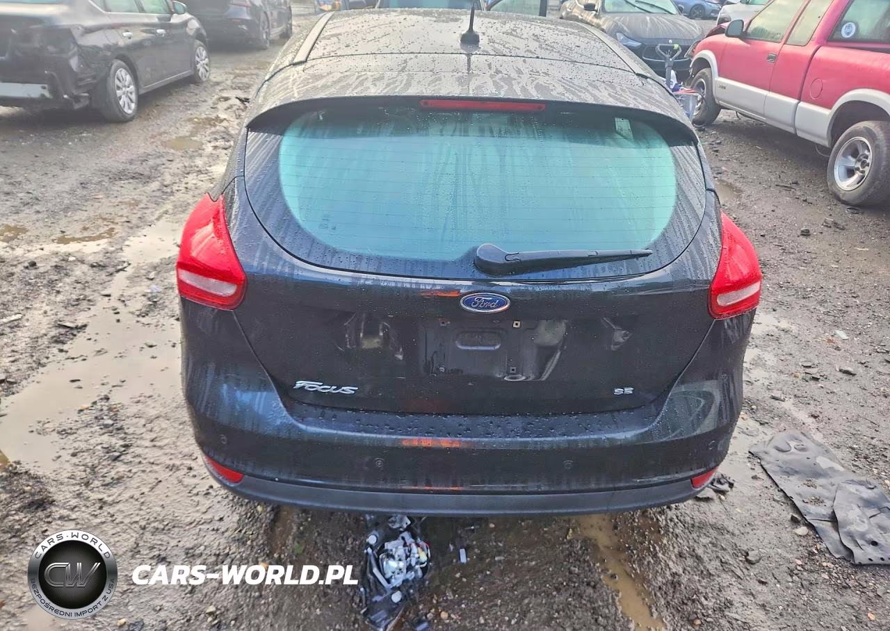 2015 Ford Focus Se VIN:1FADP3K2XFL381043 - 6