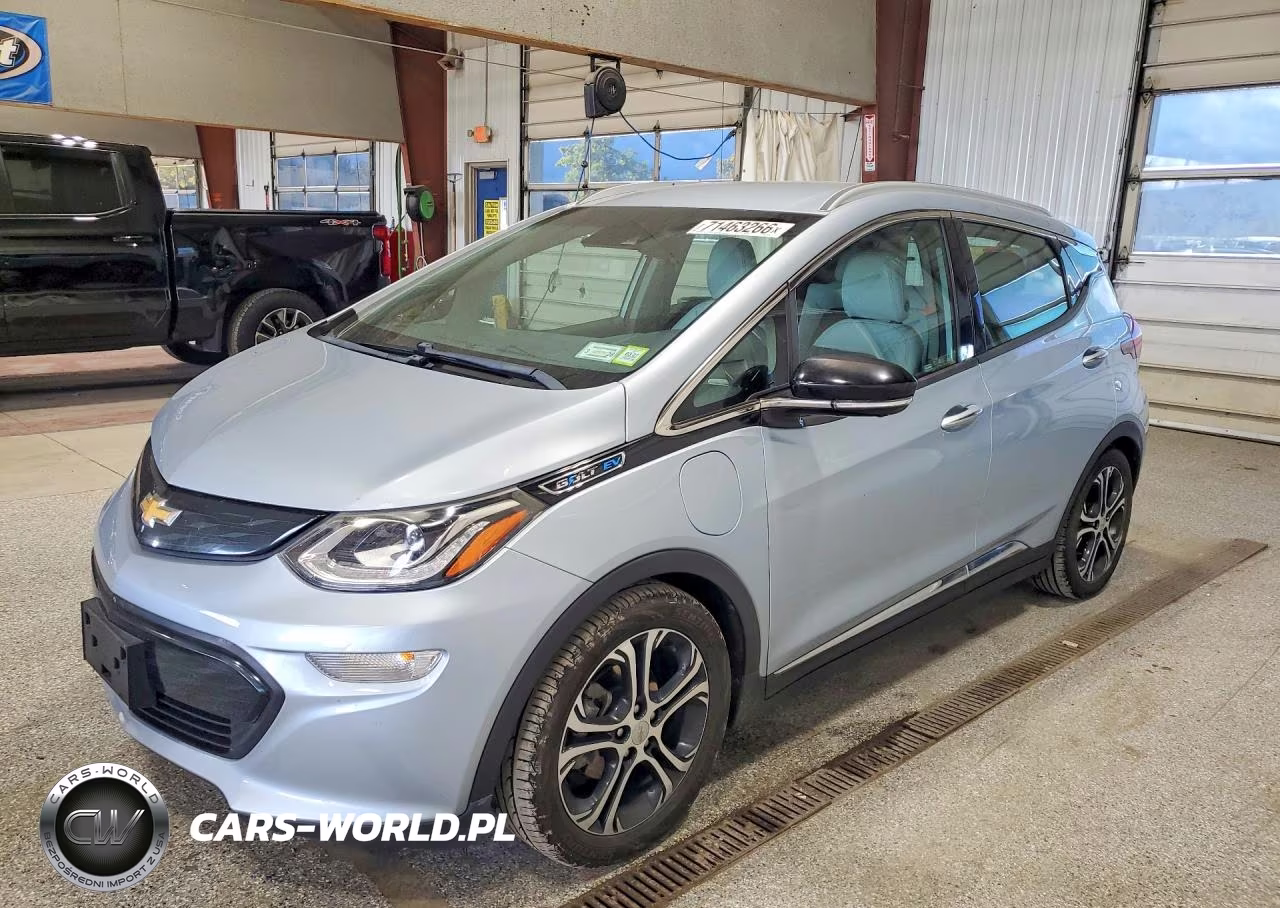 2018 Chevrolet Bolt Ev Premier VIN:1G1FX6S04J4130033 - 1