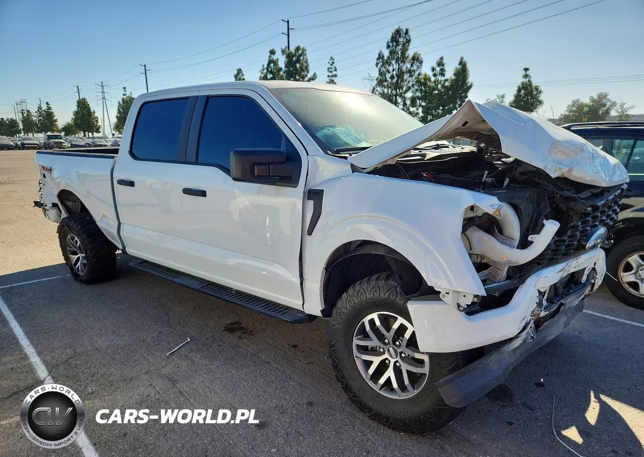 2023 Ford F150 Supercrew VIN:1FTFW1E82PFB49921 - 4