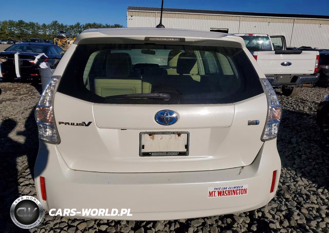 2012 Toyota Prius V Three VIN:JTDZN3EU0C3077623 - 6