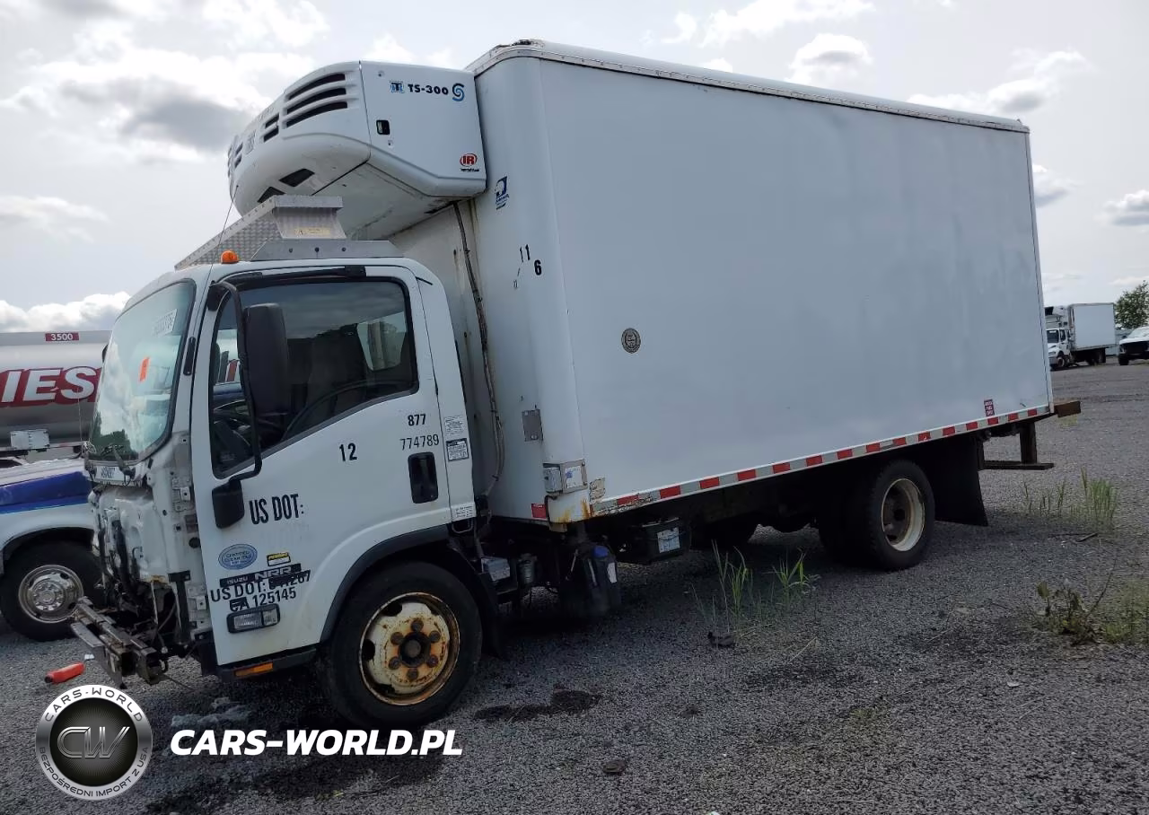 2015 ISUZU NRR
