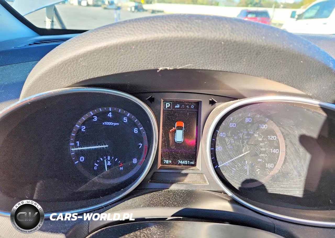 2018 Hyundai Santa Fe Sport 2.0T VIN:5XYZU4LA3JG563627 - 9
