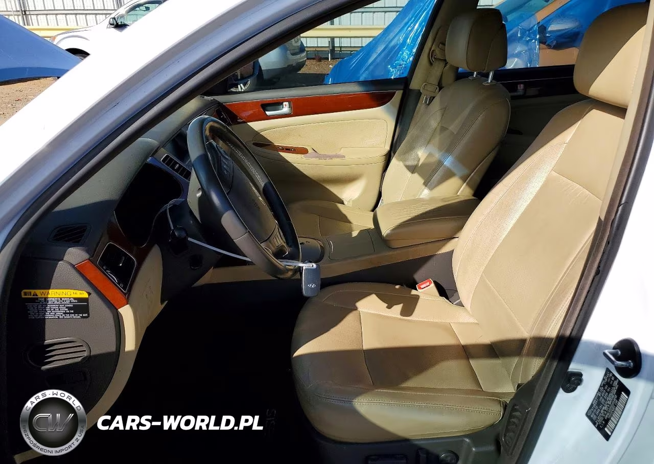 2014 Hyundai Genesis 3.8L VIN:KMHGC4DD5EU264658 - 7