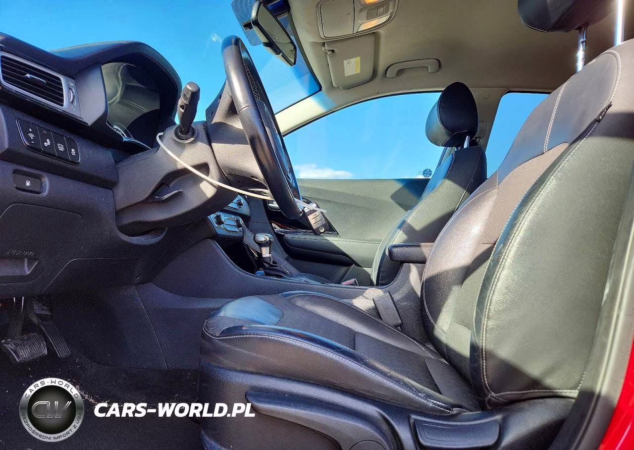 2018 Kia Niro Ex VIN:KNDCC3LCXJ5113521 - 7