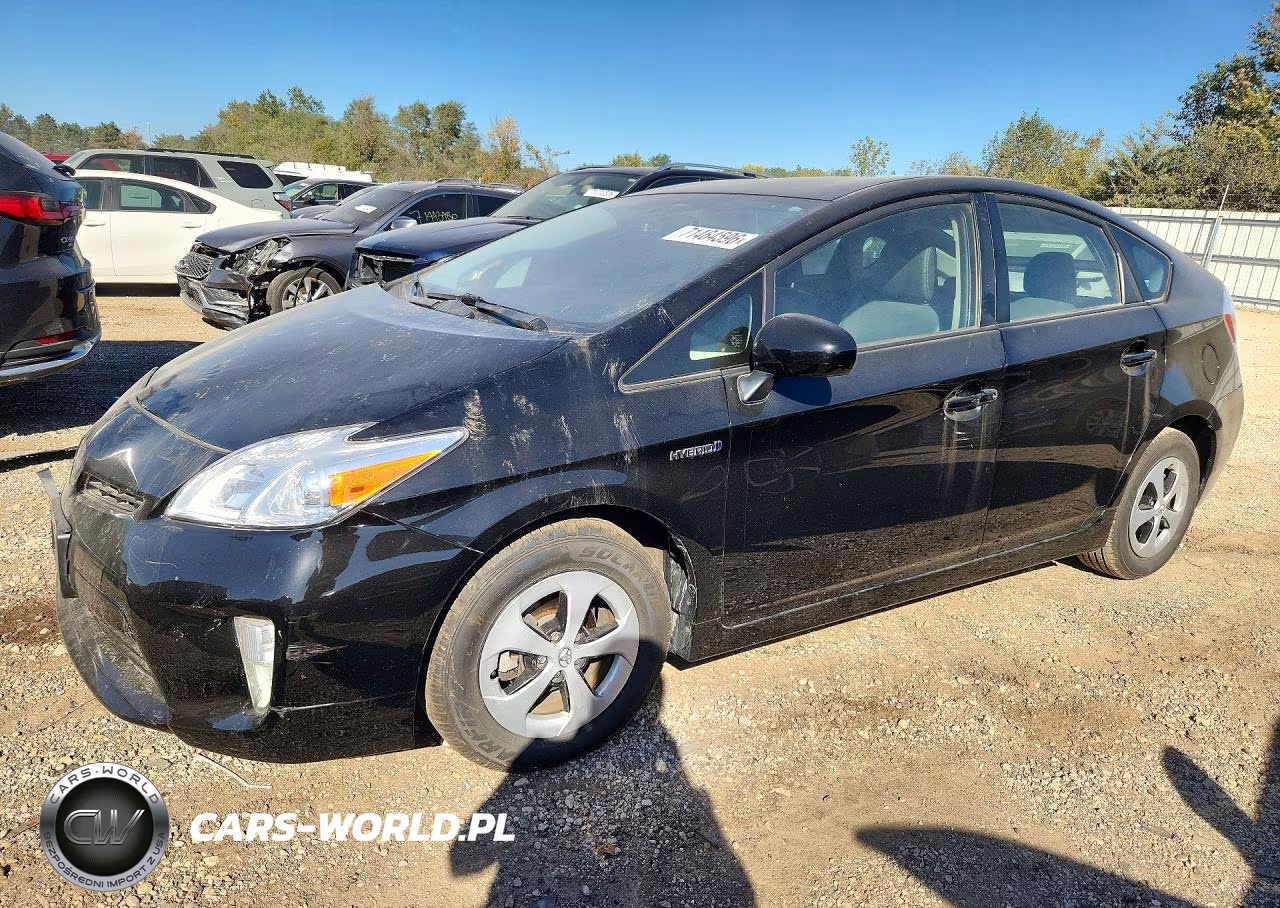 2013 Toyota Prius One VIN:JTDKN3DU3D5584833 - 1