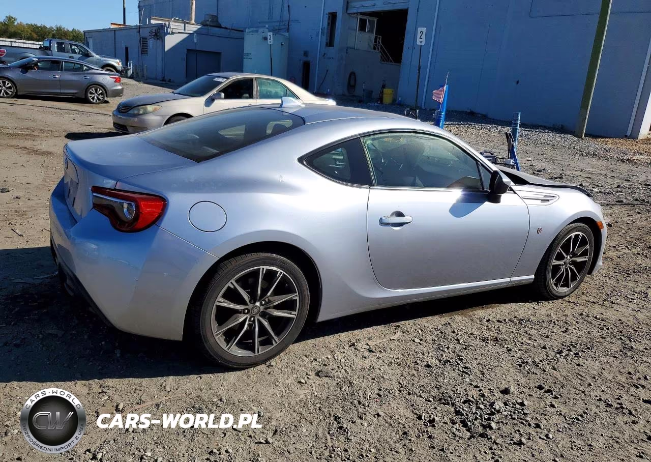 2017 Toyota 86 Base VIN:JF1ZNAA11H8710680 - 3