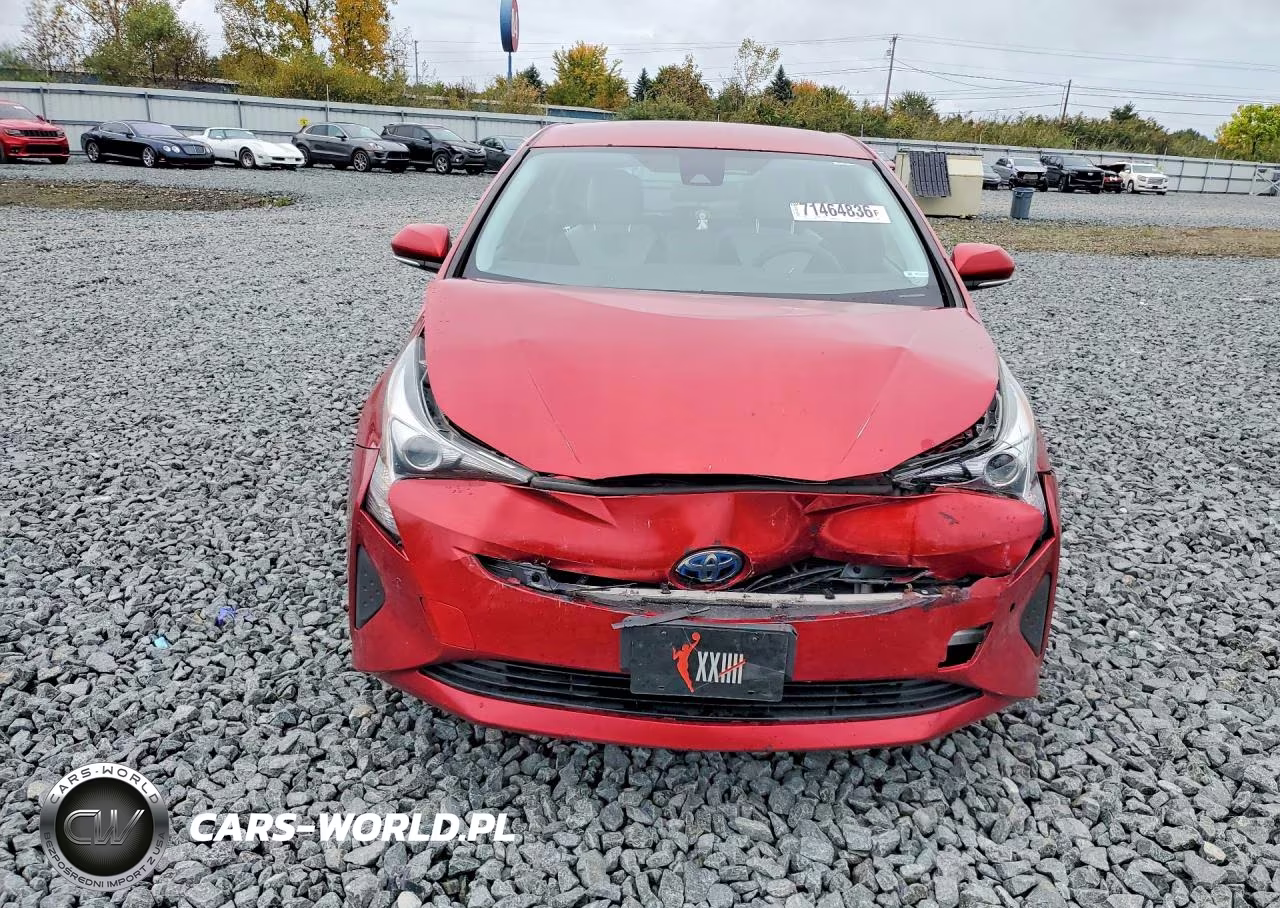 2018 Toyota Prius Two VIN:JTDKBRFU1J3590520 - 5