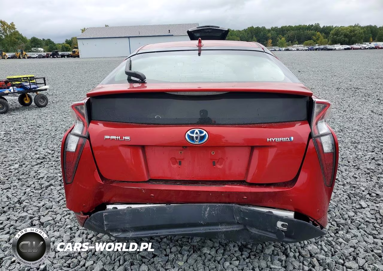 2018 Toyota Prius Two VIN:JTDKBRFU1J3590520 - 6
