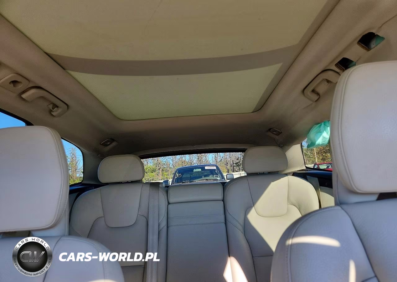 2020 Volvo Xc60 VIN:YV4102RK3L1499716 - 10