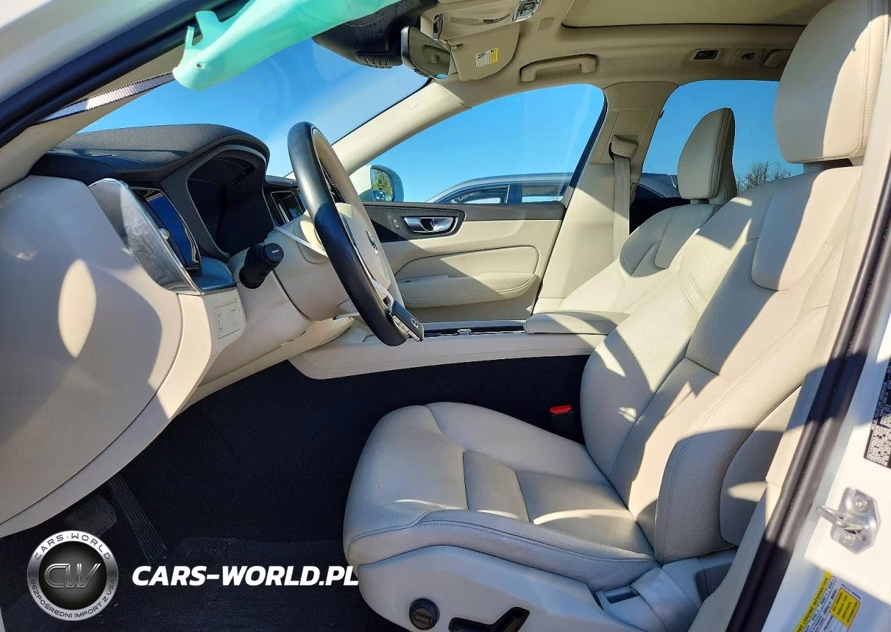 2020 Volvo Xc60 VIN:YV4102RK3L1499716 - 7