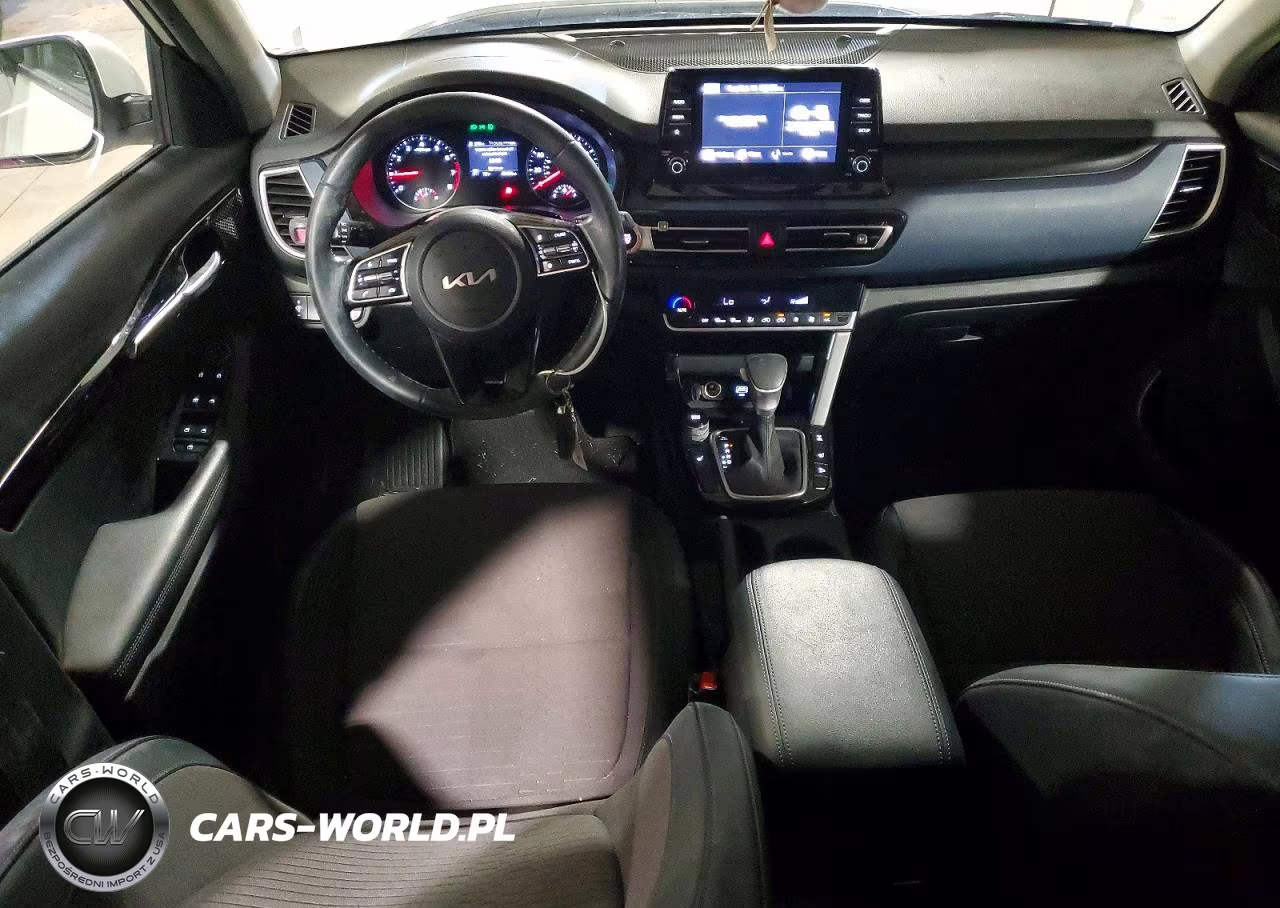 2023 Kia Seltos S VIN:KNDEUCAA6P7458579 - 8