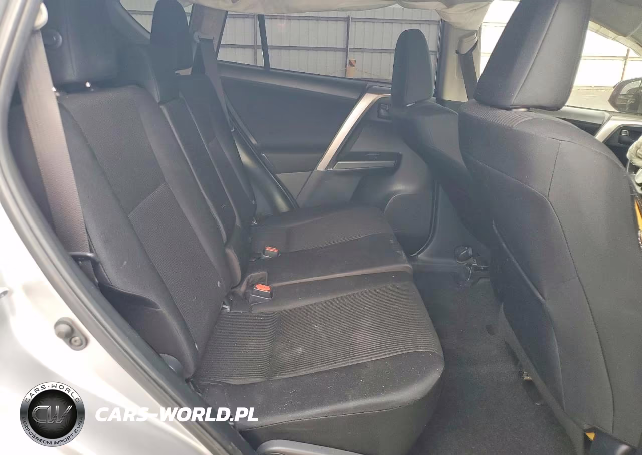 2018 Toyota Rav4 Le VIN:JTMZFREV7JJ175517 - 11