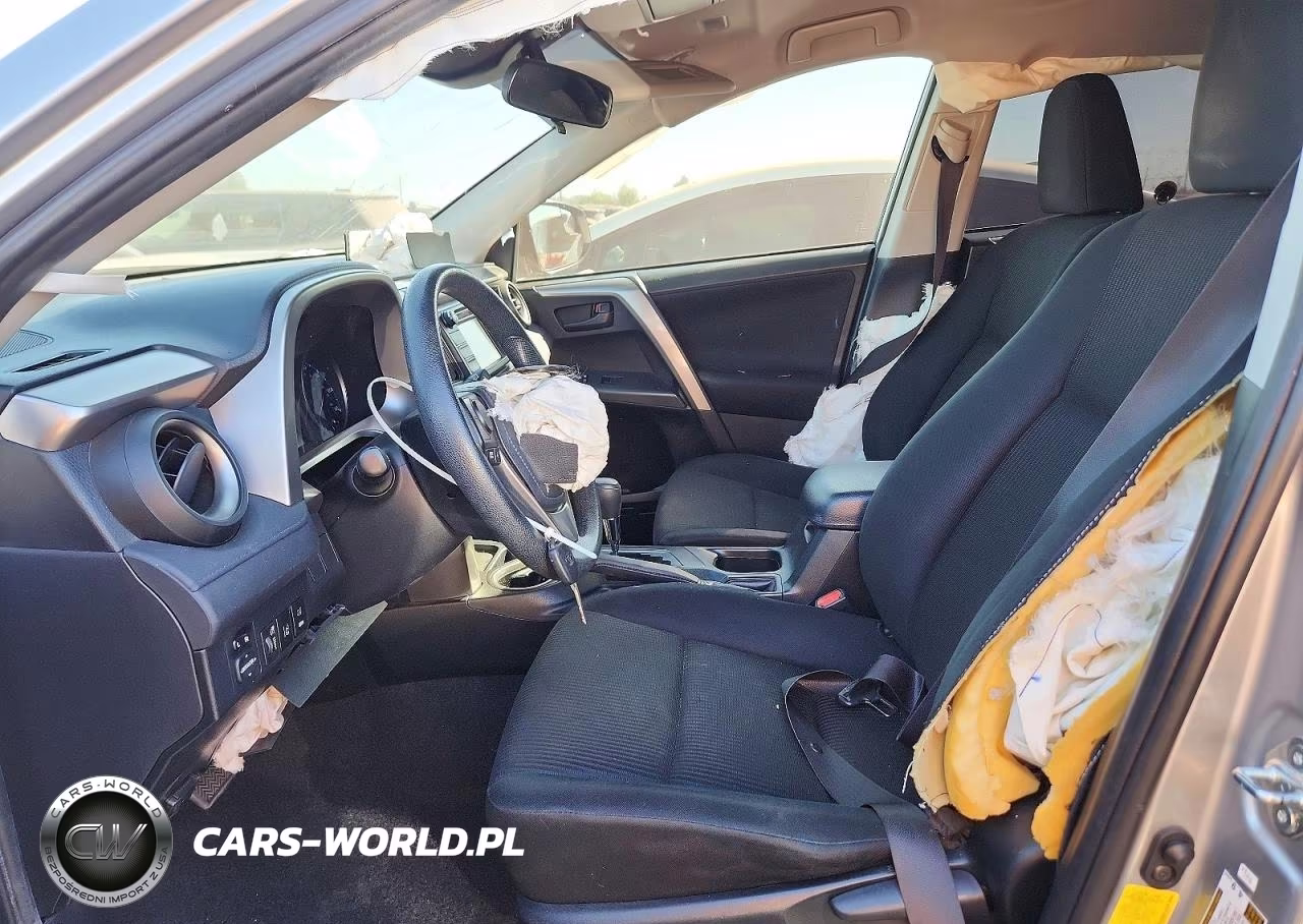 2018 Toyota Rav4 Le VIN:JTMZFREV7JJ175517 - 7