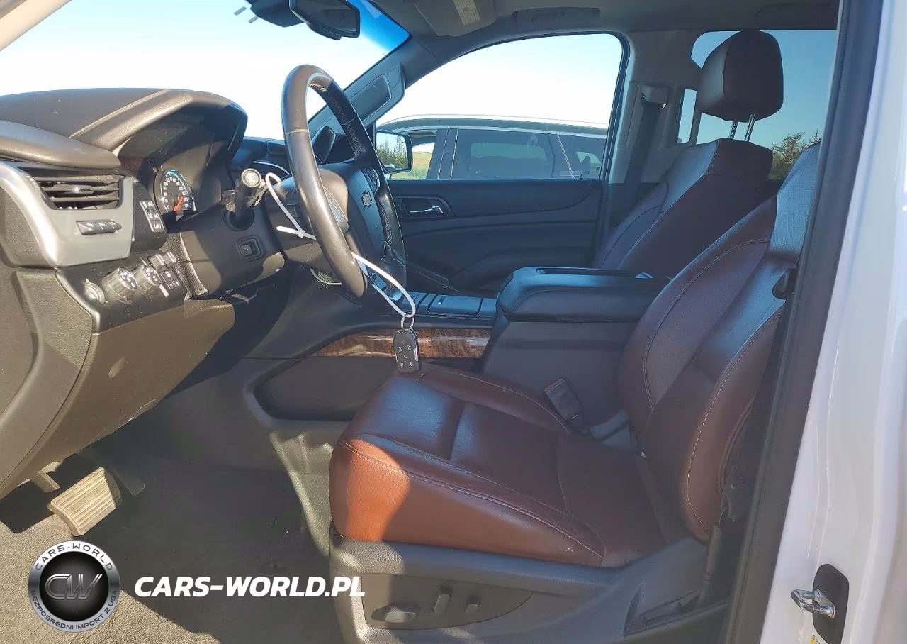 2019 Chevrolet Tahoe K1500 Premier VIN:1GNSKCKJ6KR211462 - 7