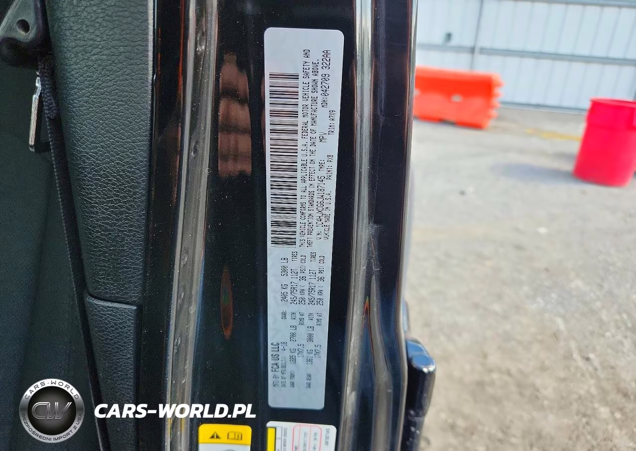 2018 Jeep Wrangler Unlimited Sport VIN:1C4HJXDG6JW187145 - 13