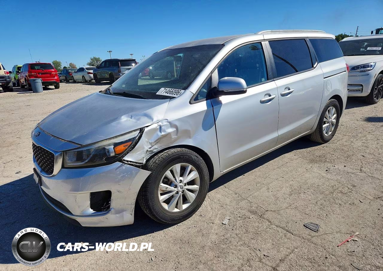 2015 Kia Sedona Lx